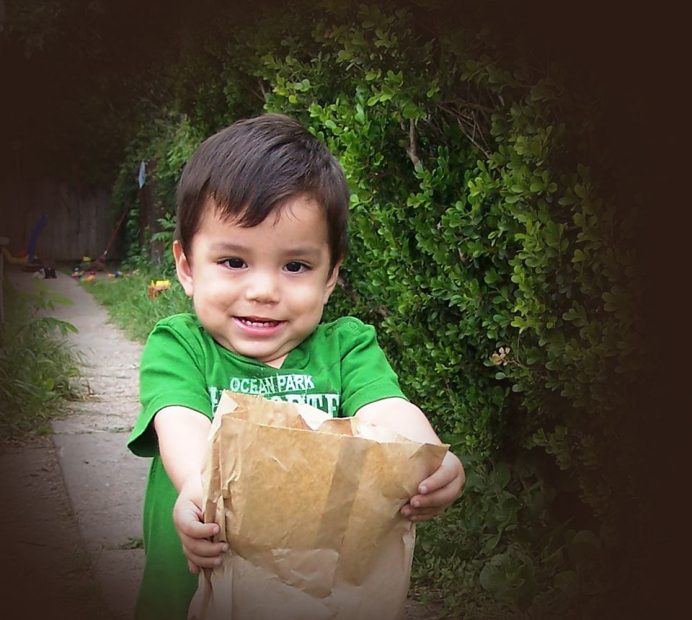 Kid's Meals, the country's only meals-on-wheels program for preschoolers, hosts its annual Harvest Luncheon in November.